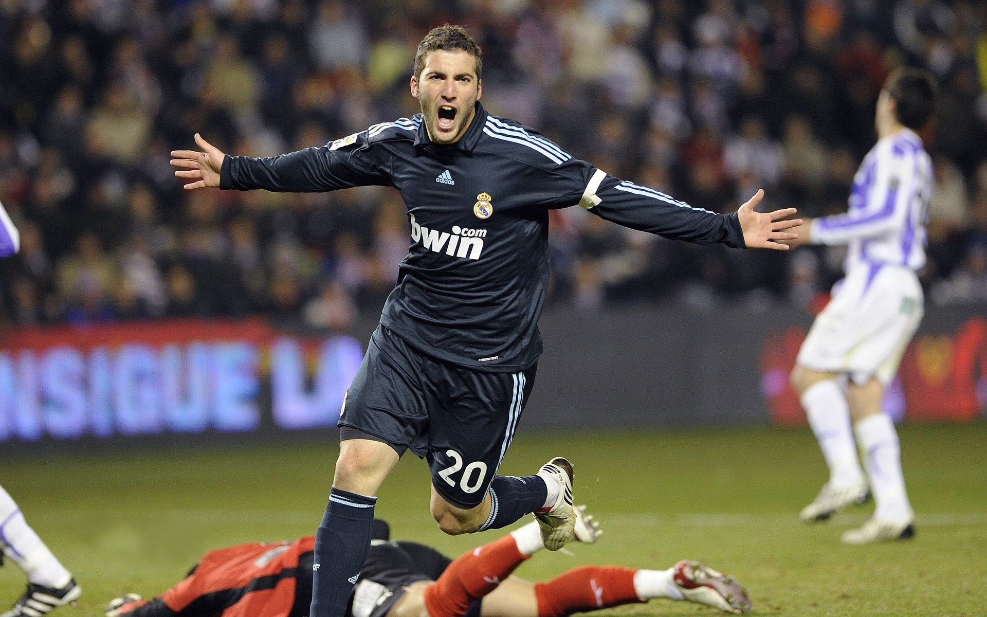 德甲创新比赛规则，提升比赛节奏和精彩程度，德甲创新比赛规则,提升比赛节奏和精彩程度